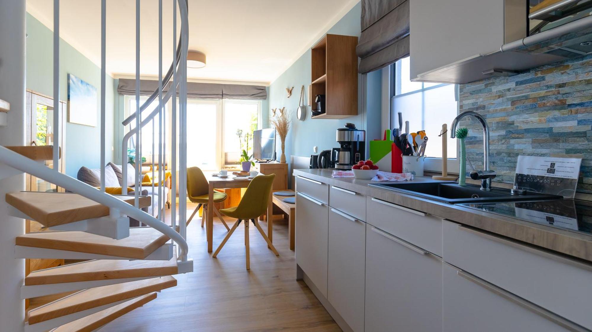 Haus Seeblick Mit 9 Wohnungen Alt Reddevitz Exterior foto